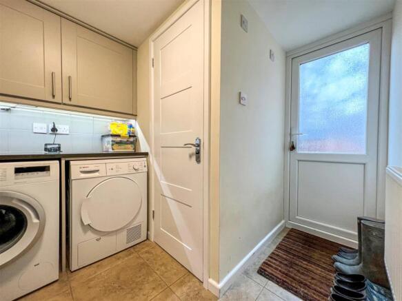utility room.jpg
