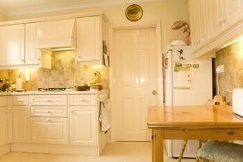 Kitchen/Breakfast Rm
