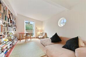 Flat B, 19, Keith Grove, London W12 9EY