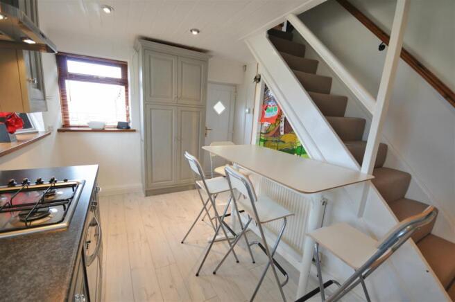 Dining kitchen