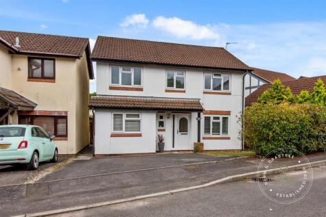 Clos Llewellyn, Creigiau, Cardiff