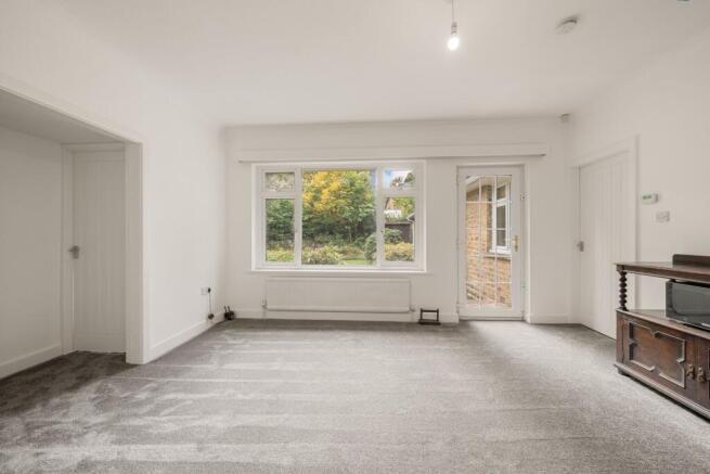 1A Halifax Road, Huddersfield, HD3 3AJ photo 3
