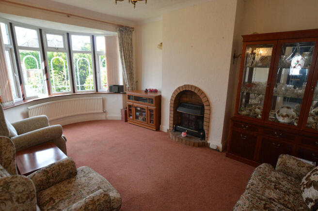 Bay Fronted Lounge