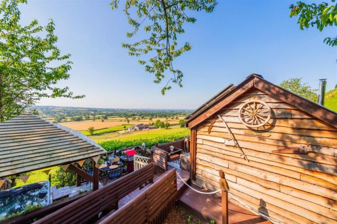 Caradoc Lodge