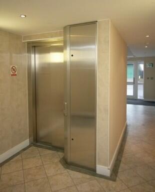 Lift & Lobby