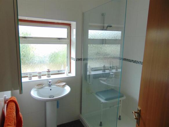 RE-FITTED SHOWER ROOM