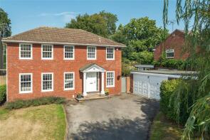 75, Parkhurst Fields, Churt, Farnham GU10 2PQ