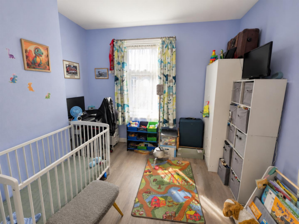 2 bed Terraced for sale Image 9