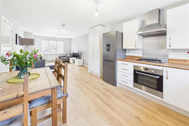 Blackdown Way, Midsomer Norton, Radstock, Somerset, BA3 photo 4