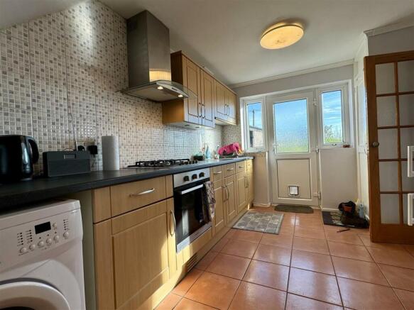 Kitchen/Breakfast Room