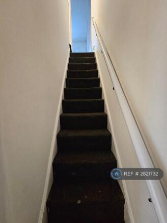 2 bed Terraced to rent Image 7