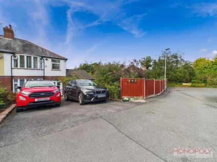 The Crescent, Corwen, LL21