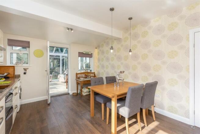 Wold View Kitchen Dining Room-1.jpg