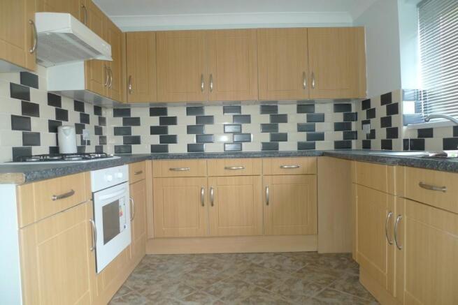 MODERN KITCHEN