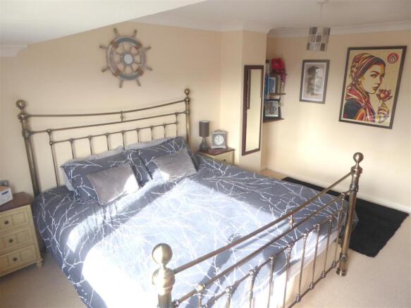 BEDROOM 1