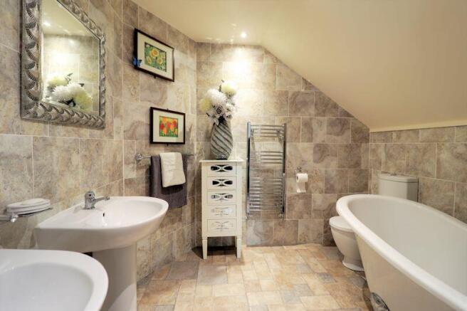 Bedroom 1 En-Suite