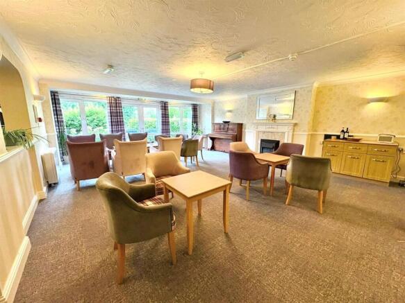1 bed Apartment for sale Image 12