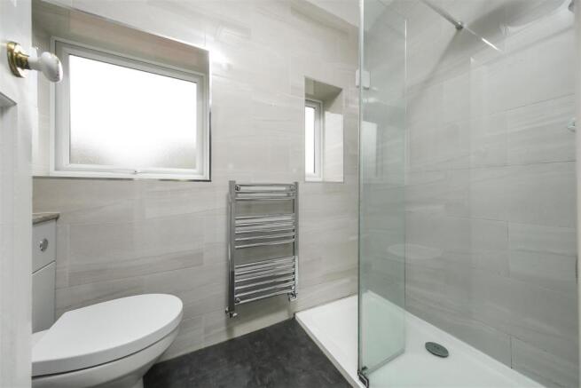 Shower Room.jpg