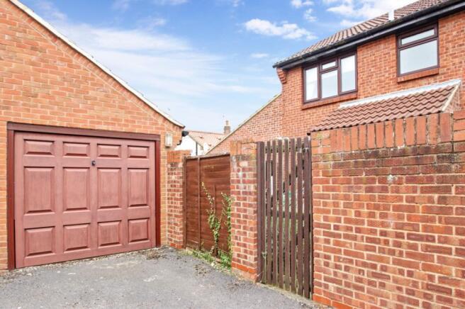 Single Garage