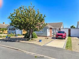 9, Ashtree Way, Seaview PO34 5JQ
