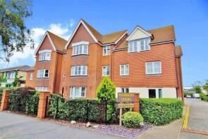 36, Hammond Court, Connaught Avenue, Frinton-on-sea CO13 9LZ