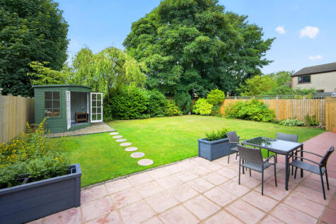 Salterwath Close, Oughterside, Wigton, Cumbria, CA7