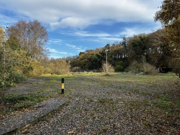 Top Car Park / Storage Yard