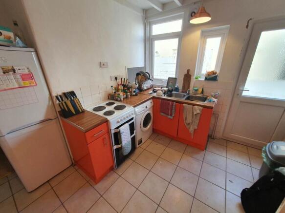 Kitchen (3)