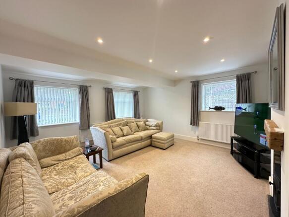3 bed Detached for sale Image 5
