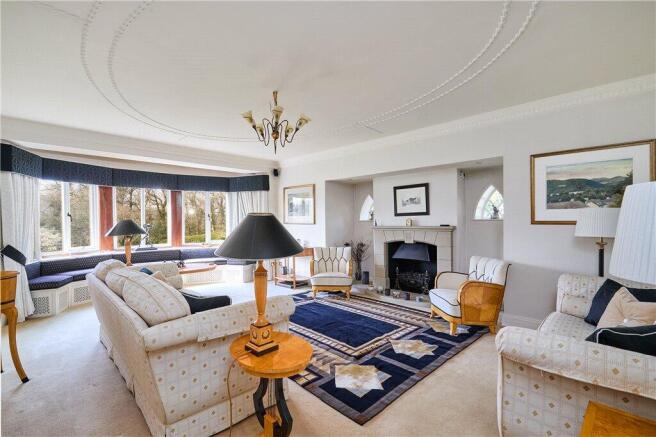 5 bed Detached for sale Image 6
