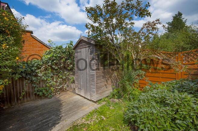 84 Crown Lane garden