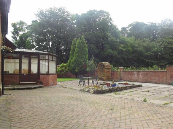 Side Garden Areas