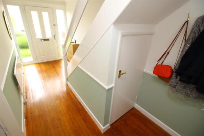 09 Hall.JPG