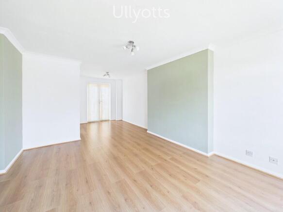 2 bed Semi-Detached for sale Image 4