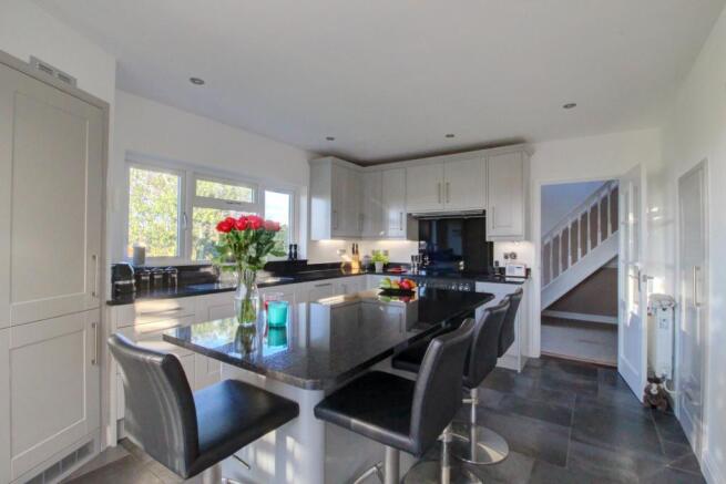 Kitchen 5