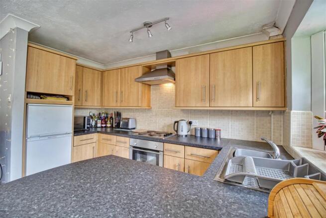 OPEN LIVING/DINING KITCHEN