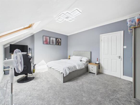 6 bed Terraced for sale Image 8