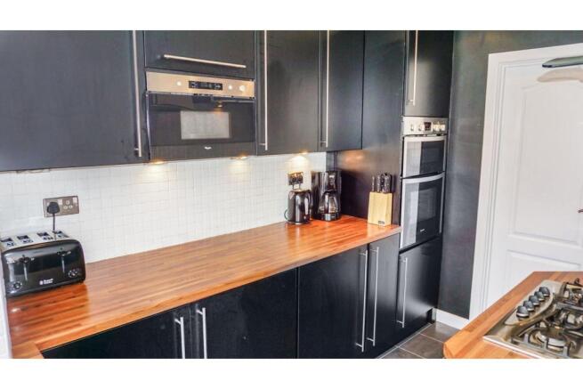 Kitchen/Breakfast