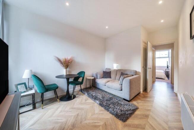 Sitting/Dining Room