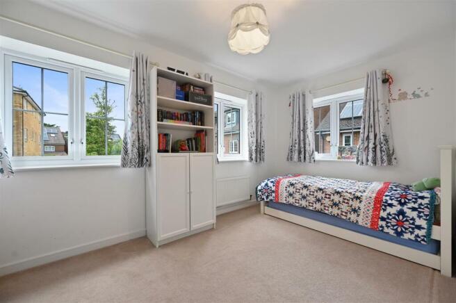 WH - 33 Damson Way - BedroomC3 (1).JPG