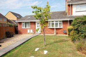 5, May Tree Walk, Bristol BS31 2RY