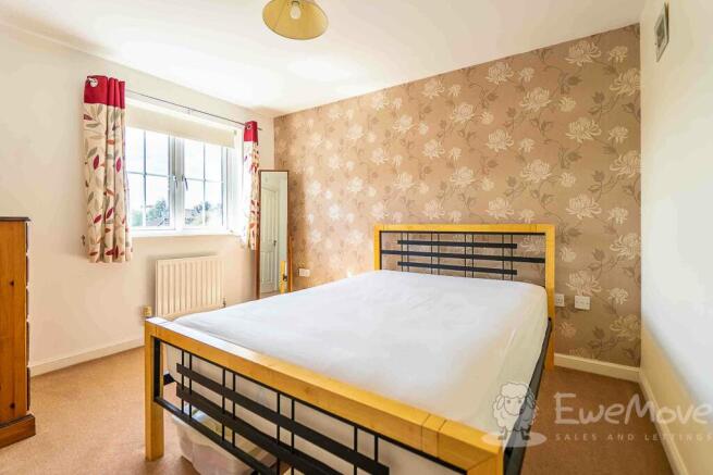 Bedroom 1 (Double with Ensuite)