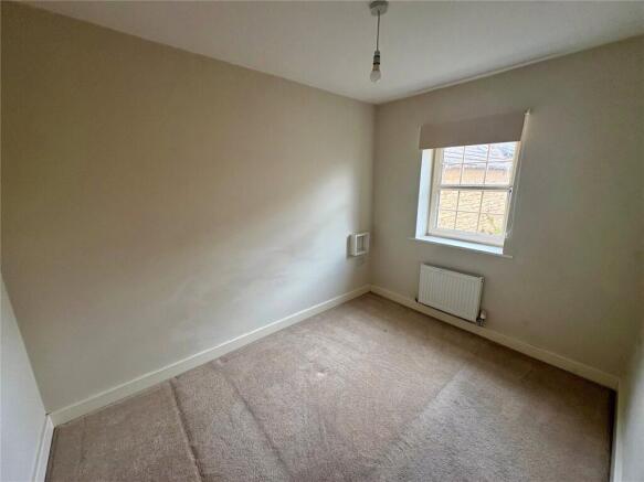 3 bed Semi-Detached for sale Image 6