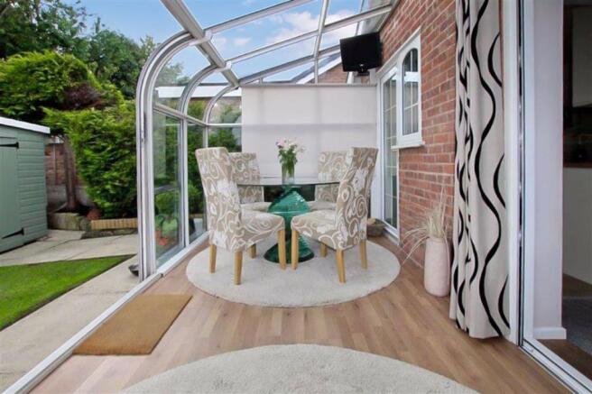 Conservatory / Sun Room: