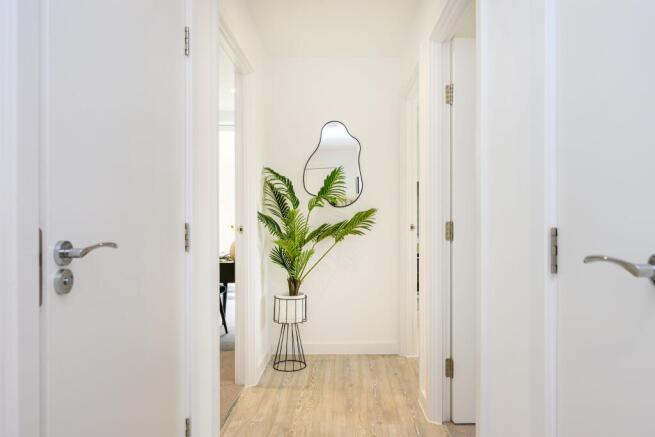 Bell Tree Court, London Road, London photo 5