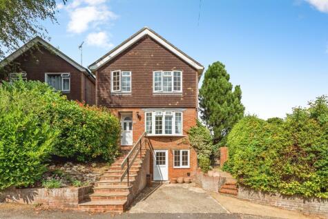 Thame Road, Long Crendon, Aylesbury