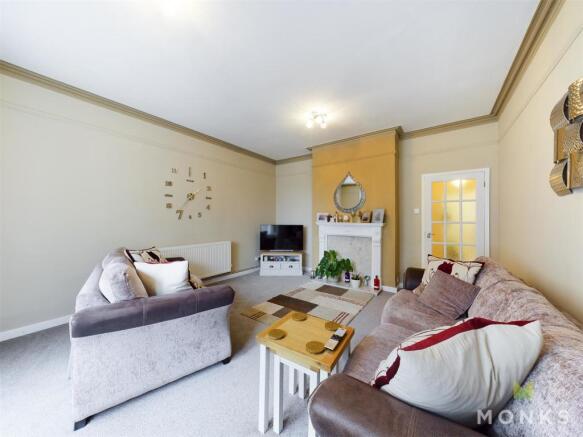 CAM00744P1-PR0045-STILL05.jpg