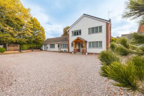 Hinderton Road, Neston, Cheshire
