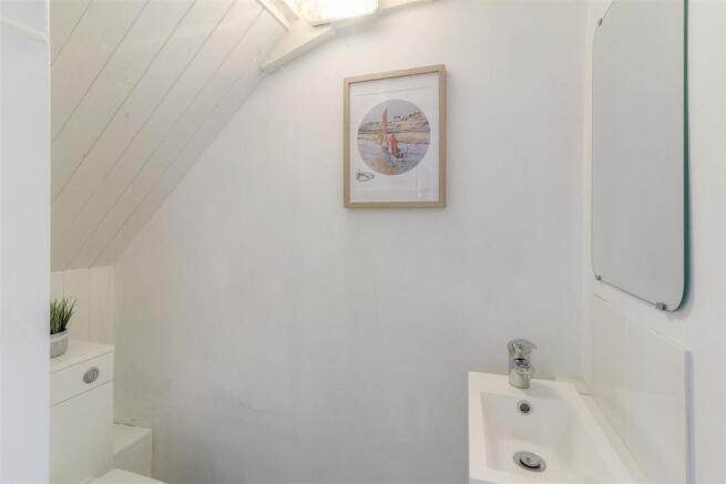 Cloakroom/WC