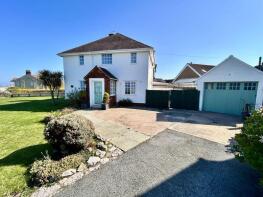 Sunrise, Glan Y Mor Road, Penrhyn Bay LL30 3PR